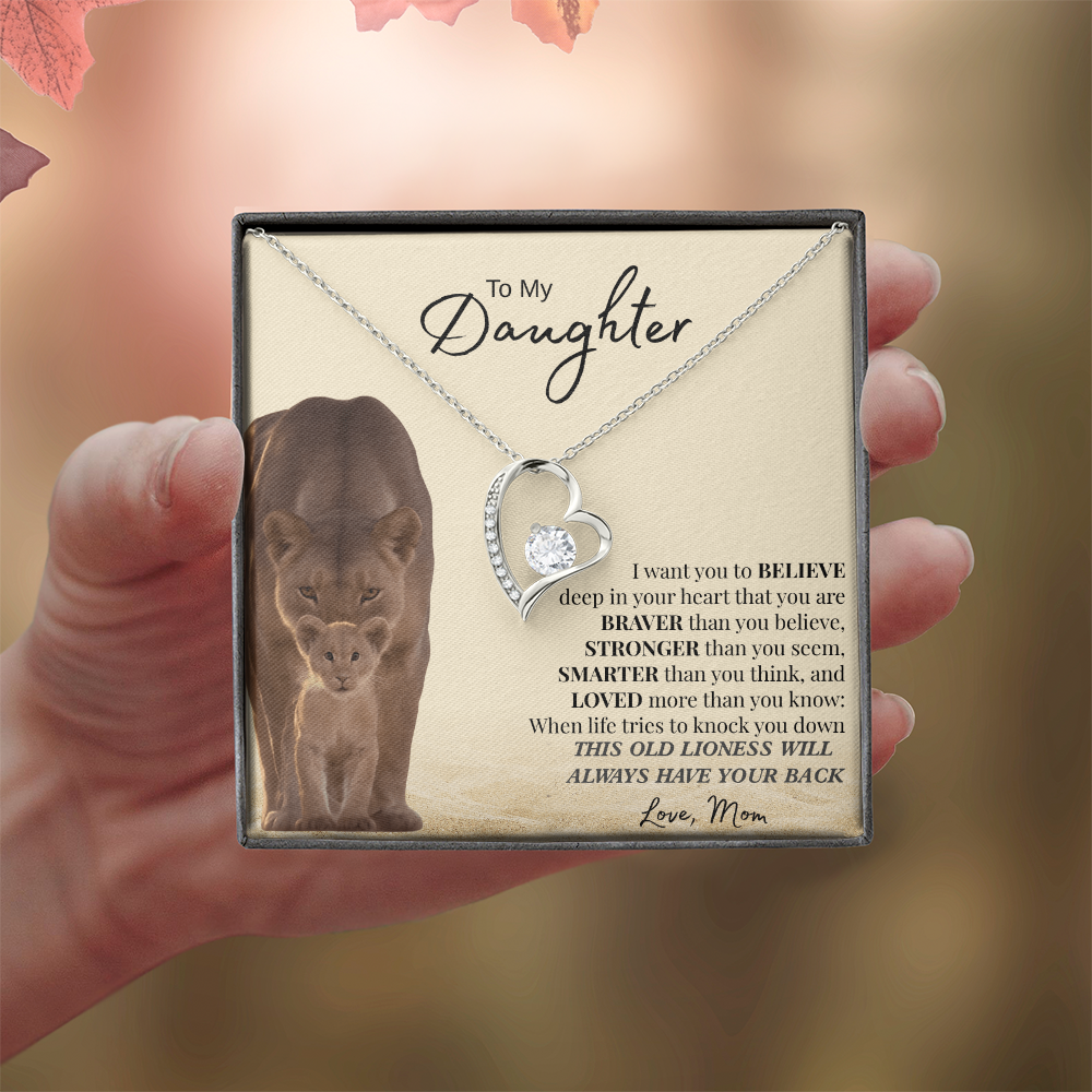 THIS OLD LIONESS WILL  ALWAYS HAVE YOUR BACK | Forever Love Necklace